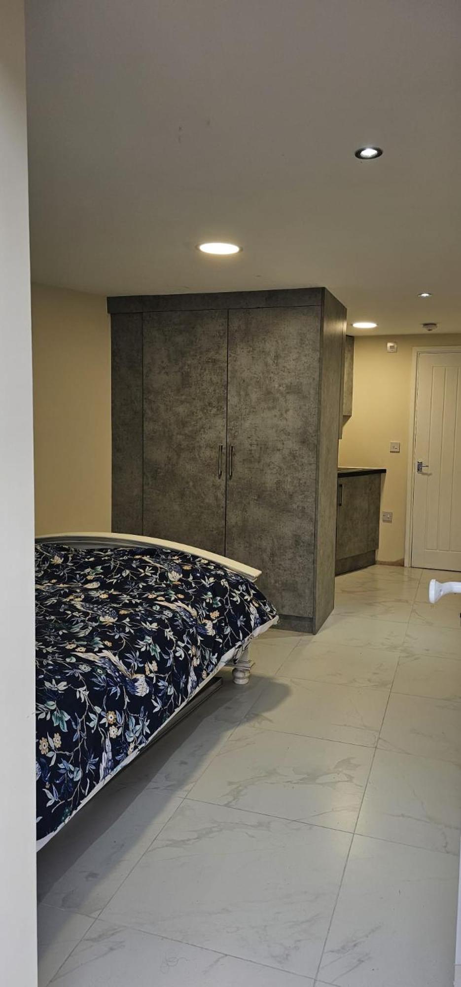 Cozy Studio Near To Tube Station Redbridge Exterior foto